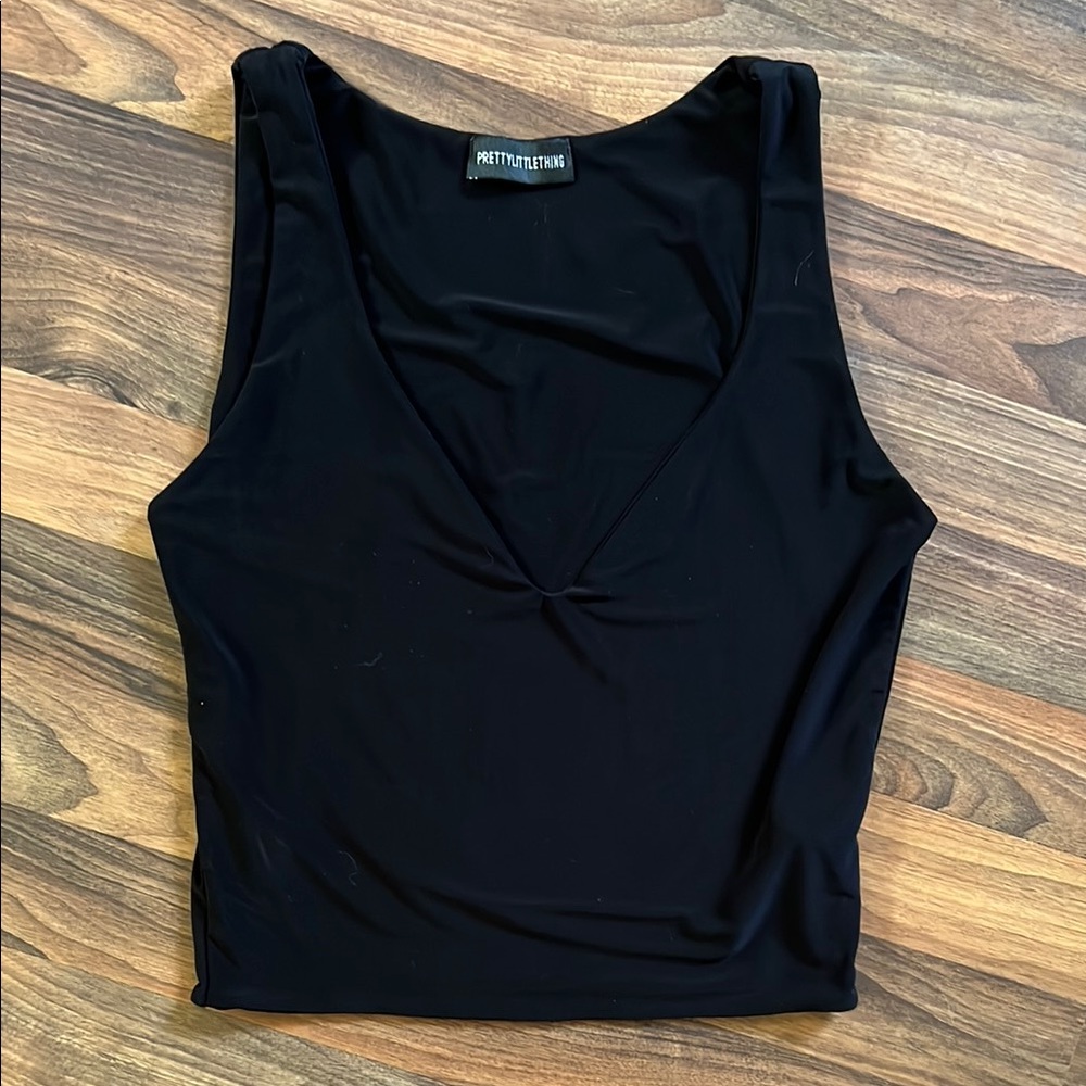 PrettyLittleThing Black Fitted Crop Tank Top